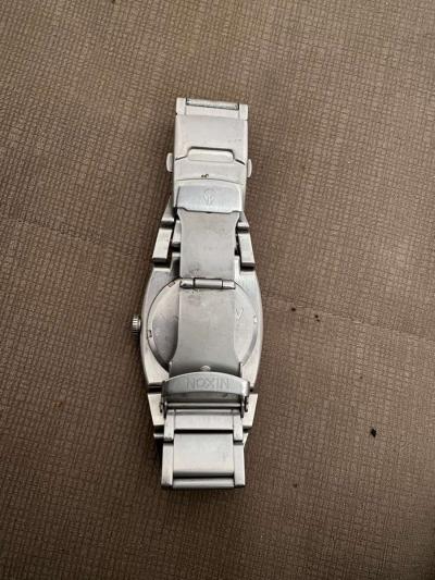 Nixon watch - Thumbnail 2