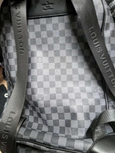 LV mens backpack - Thumbnail 5
