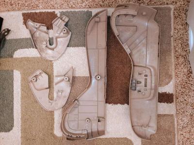 4 runner seat track passenger side - Thumbnail 5