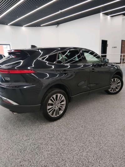 2021 Toyota Venza Limited - Thumbnail 3