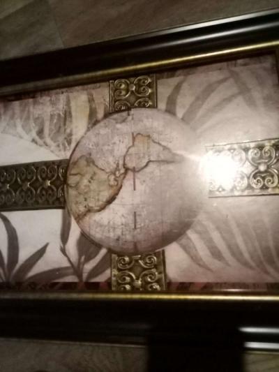 framed picture with double globes - Thumbnail 5