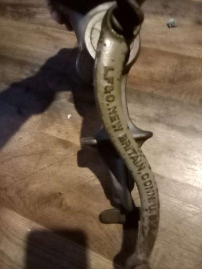 antique meat grinder - Thumbnail 4