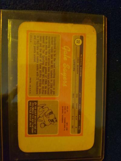 1970 Topps Super Gale Sayers - Thumbnail 2