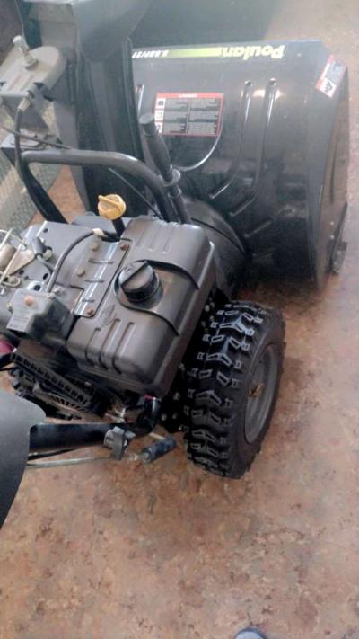 snowblower - Thumbnail 2
