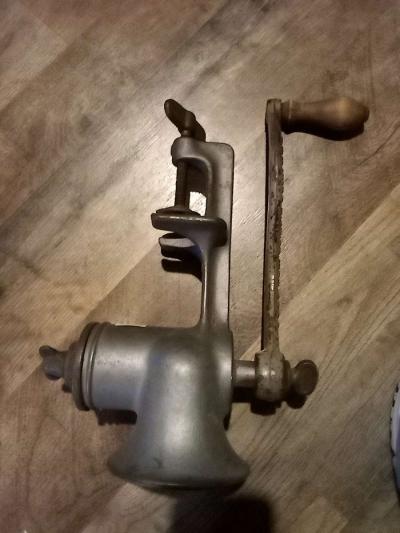 antique meat grinder - Thumbnail 2