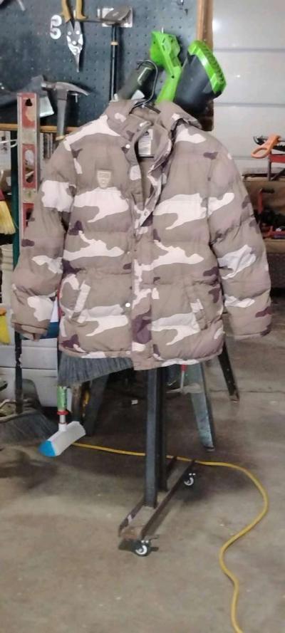Boys Lg Athletic Works Camo Puffer Coat - Thumbnail 2