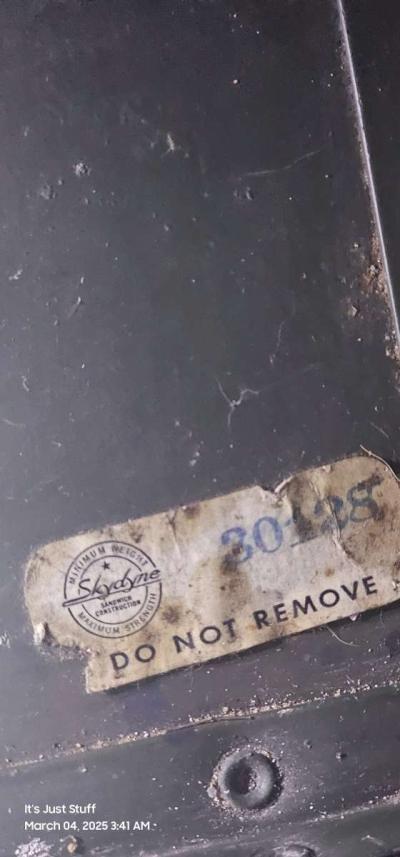 Vintage Military Storage - Thumbnail 6