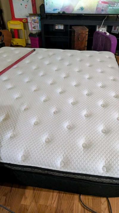 king mattress - Thumbnail 2