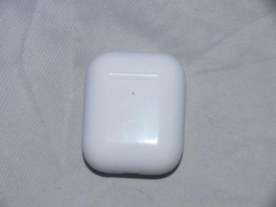 AirPod 2 - Thumbnail 2