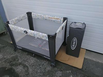 Graco Pack N Play Portable Play Pen OEM Very Clean Like New - Thumbnail 2