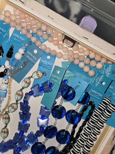 bundle of brand new glass beads for making jewelry selling t - Thumbnail 5