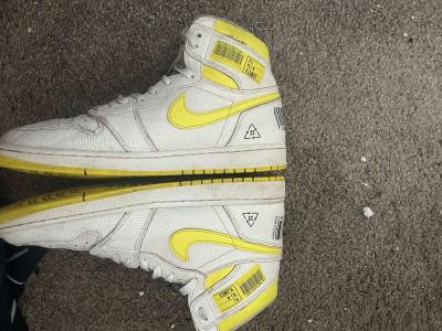 Air Jordan 1 Retro High OG First Class Flight