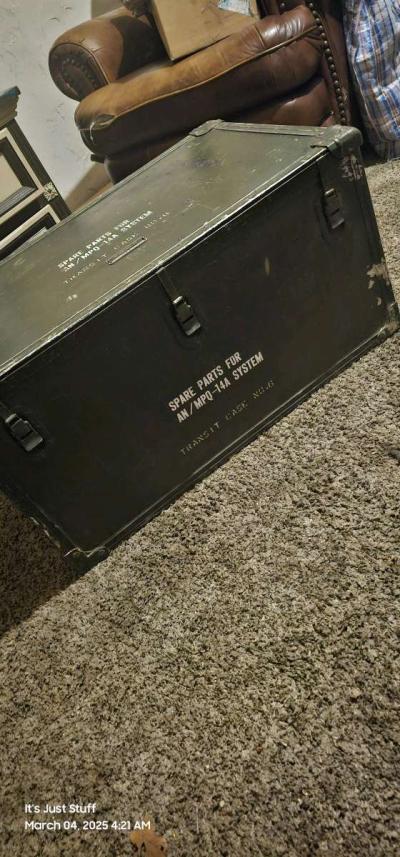 Vintage Military Storage - Thumbnail 3