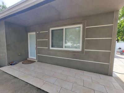 Stucco - Thumbnail 2