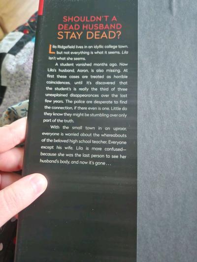 Pretty Little Wife - Thumbnail 3