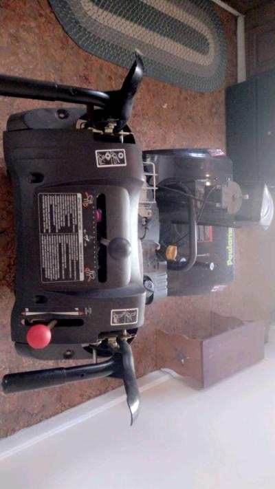 snowblower - Thumbnail 3