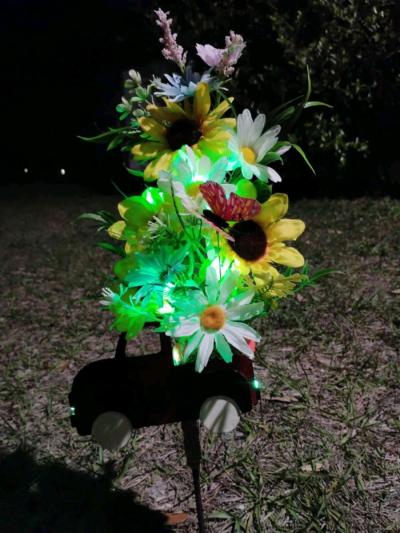 light up graveside flowers for loved ones - Thumbnail 6