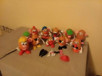 variety of toys - Thumbnail 2