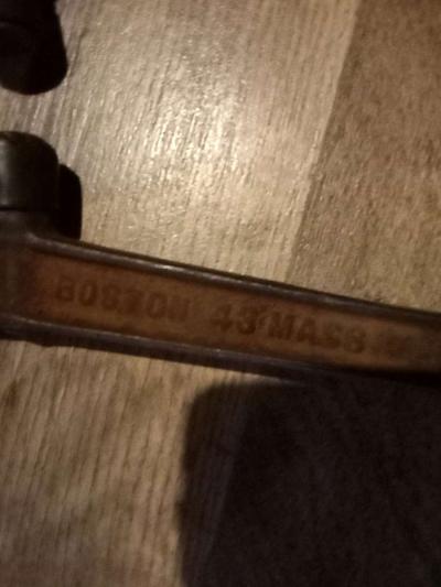 antique bolt cutters - Thumbnail 3