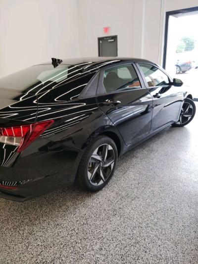 2023 Hyundai Elantra SEL - Thumbnail 3