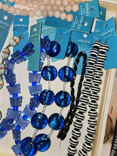 bundle of brand new glass beads for making jewelry selling t - Thumbnail 3