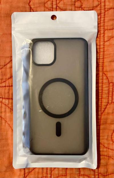 IPhone 11 Pro Max 64G Bundle - Thumbnail 4