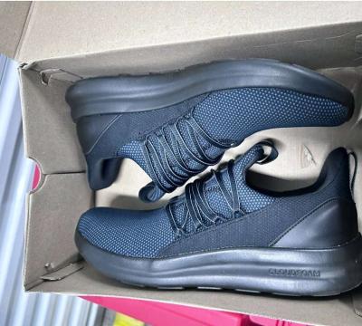 black Adidas - Thumbnail 2