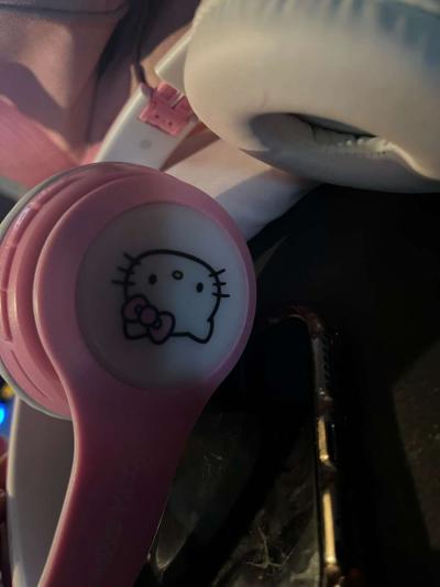 kids hello kitty earphones - Thumbnail 3