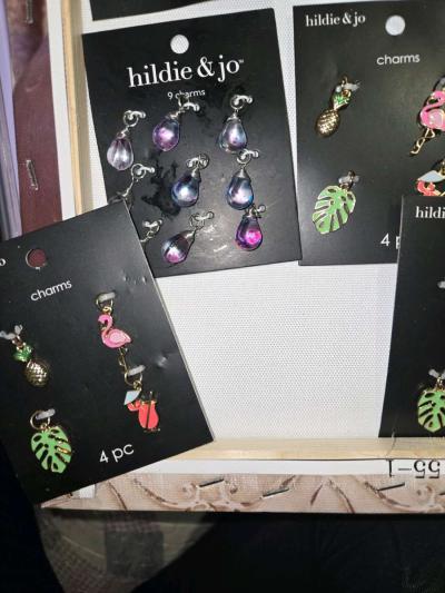 bundle of brand new charms an pendants selling together - Thumbnail 5