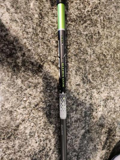 Taylormade RBZ Driver with Matrix Ozik Flex S shaft w cover - Thumbnail 5
