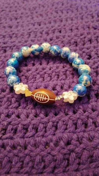 Football bracelet with blue accent beads - Thumbnail 2