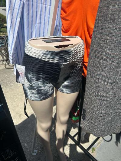 ladys close - Thumbnail 4