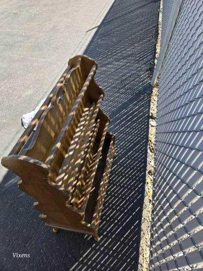 Vintage Magazine Rack - Thumbnail 6