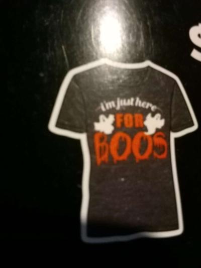 2 Halloween shirts boys medium - Thumbnail 6