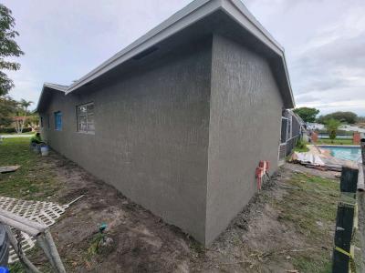 Stucco - Thumbnail 4