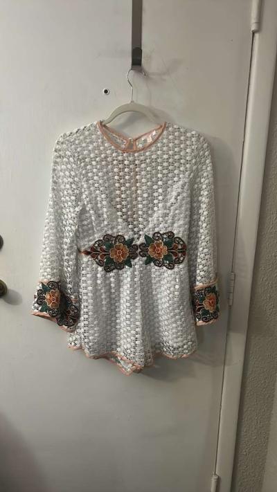 Luxxel White Embroidered Floral Romper with Bell Sleeves Siz - Thumbnail 6