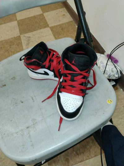 name brand boys sneakers