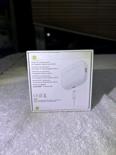 Apple airpod 2nd generation - Thumbnail 2