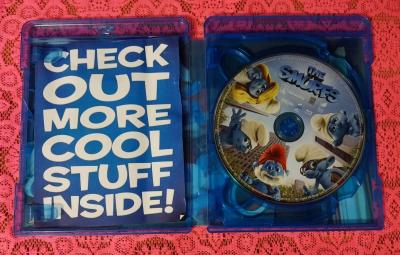 The Smurfs BluRay and DVD - Thumbnail 2