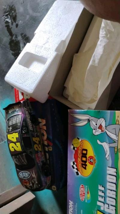 die cast cars still in the boxes collectors editJeff Gordon - Thumbnail 5
