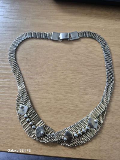 silver toned necklace - Austin, Texas