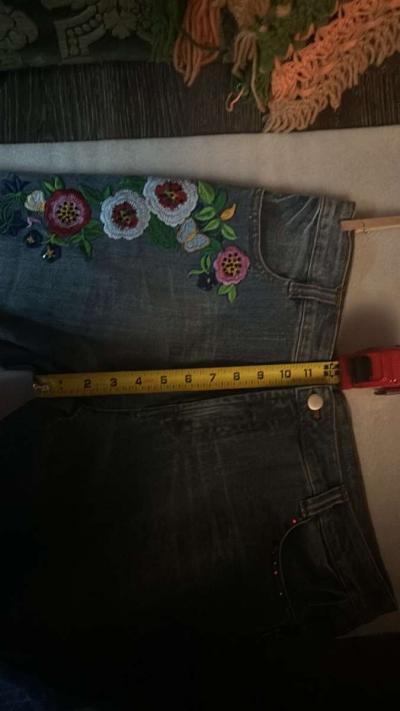 Boston Proper Embroidered Capri Shorts Size 16 - Thumbnail 5