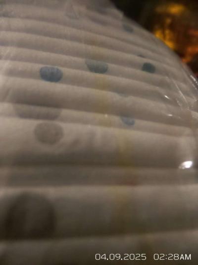 Luvs Diapers Size 5 - Thumbnail 2