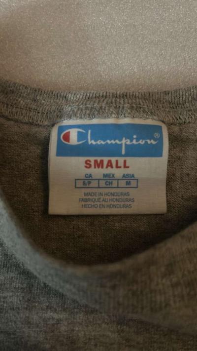 Champion Cropped Rolled Hem Tee Size Small - Thumbnail 6