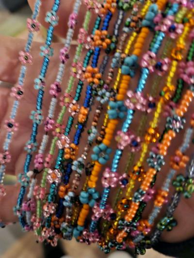 beaded necklaces - Thumbnail 4