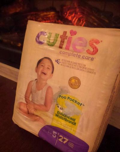 Cuties Diapers Size 5 - Thumbnail 2