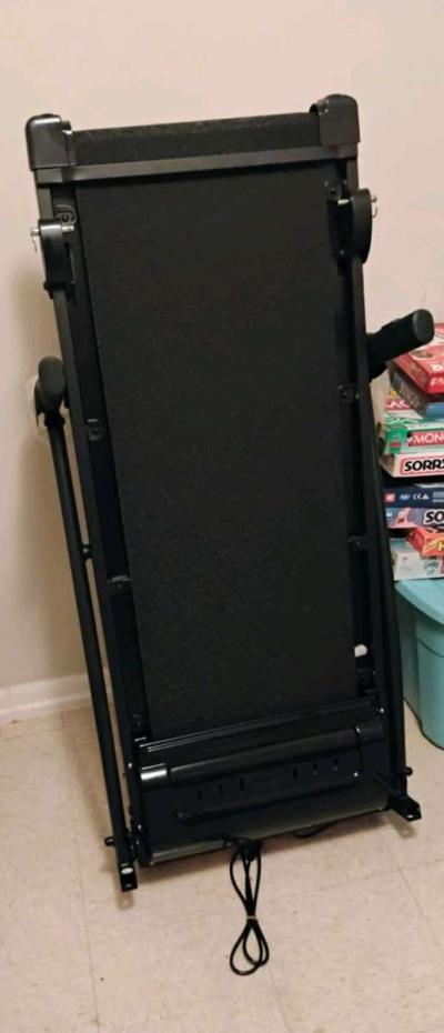 Electric Treadmill - Thumbnail 2