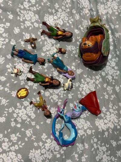 Raya toys