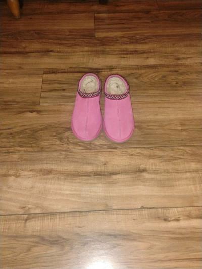 women UGG - Thumbnail 4