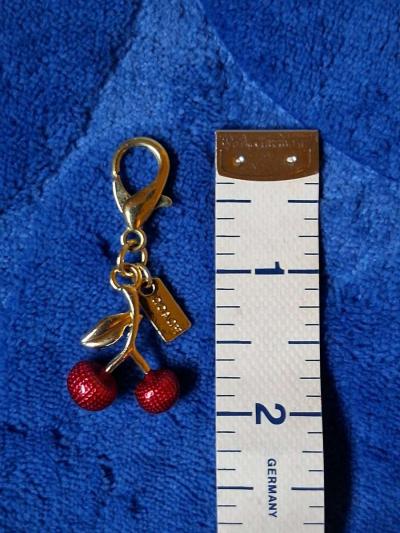 COACH MINI RED CHERRY GOLD TONE BAG CHARM  KEYCHAIN - Thumbnail 3